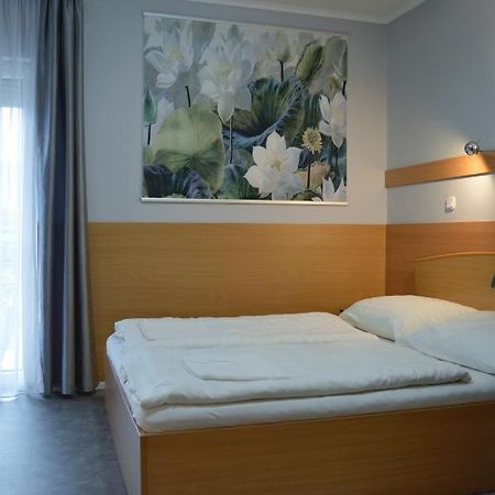 Alfred Panzio Bed and Breakfast Boedapest Buitenkant foto