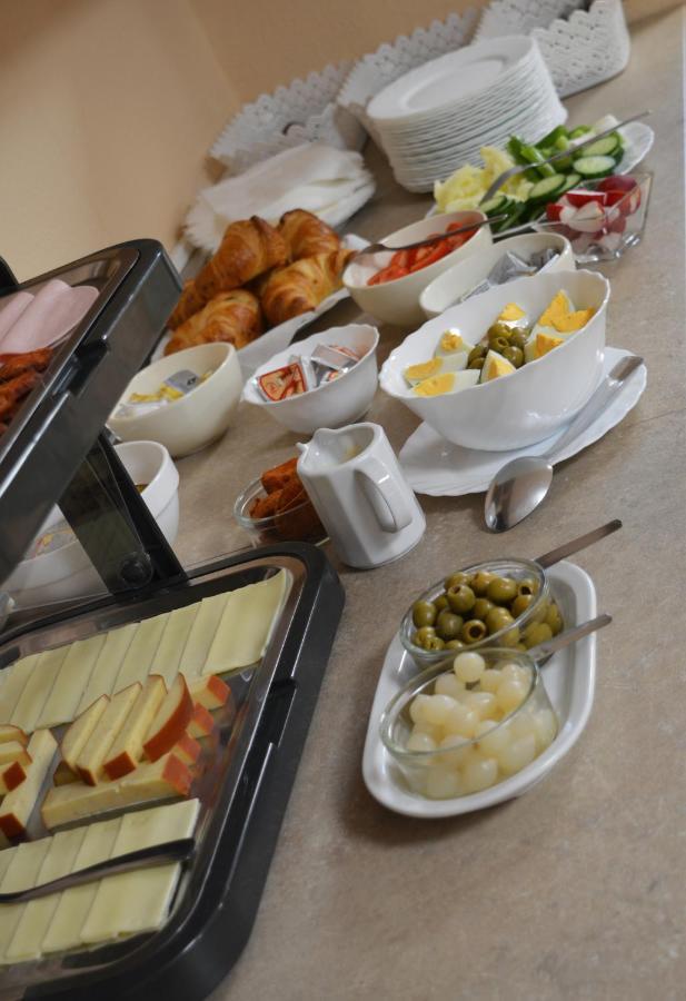 Alfred Panzio Bed and Breakfast Boedapest Buitenkant foto