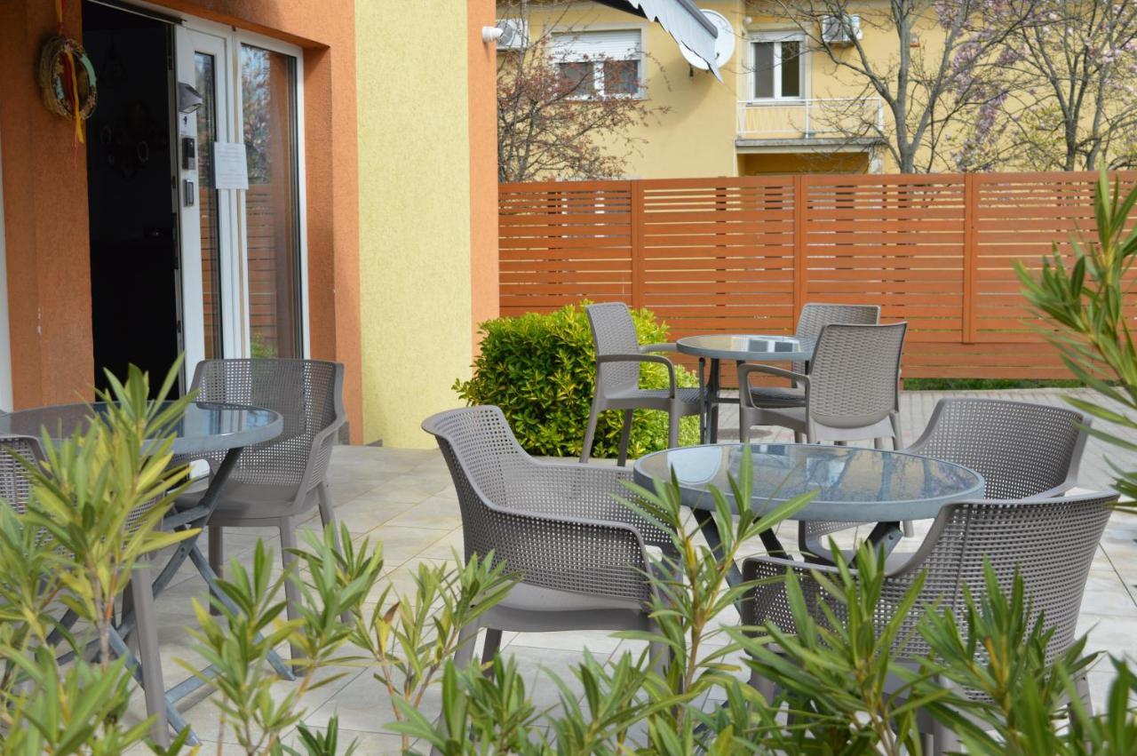 Alfred Panzio Bed and Breakfast Boedapest Buitenkant foto
